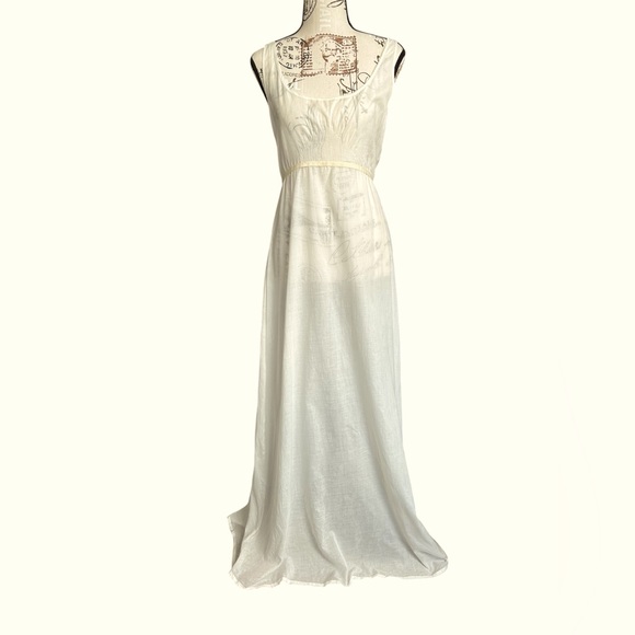 la costa del algodon Other - NWT La Costa Del Algodon Vintage Lingerie Nightgown Size Small